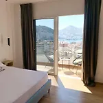 Aparthotel Saral Mar