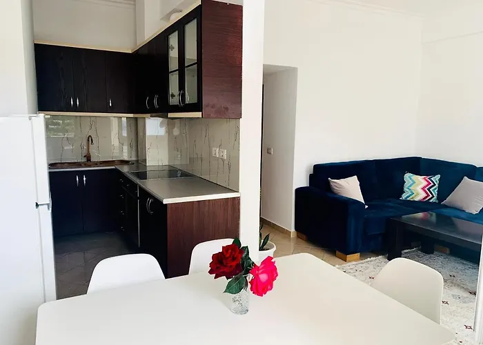 Saral Mar Aparthotel Sarandë