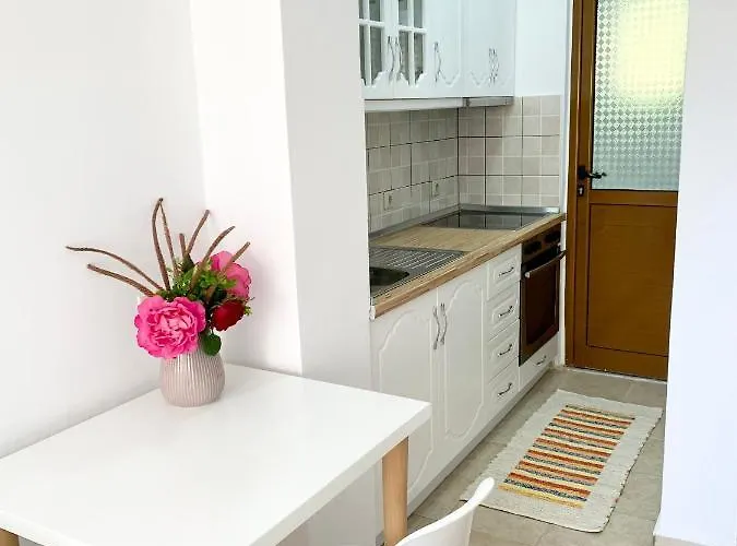 Aparthotel Saral Mar 3*