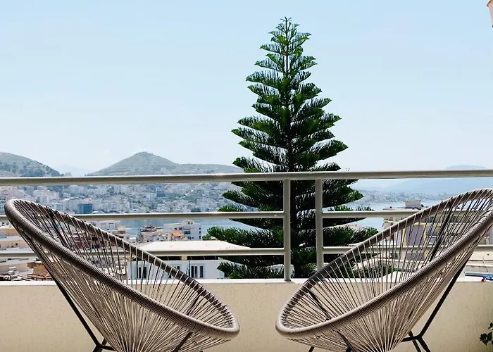 Saral Mar 3* Sarandë