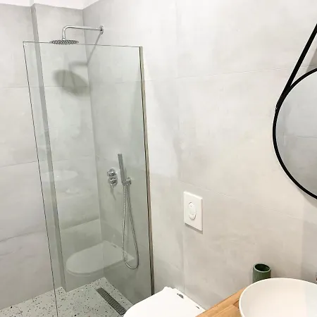 Hotel apartamentowy Saral Mar Saranda