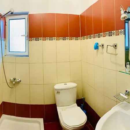 Saral Mar Saranda